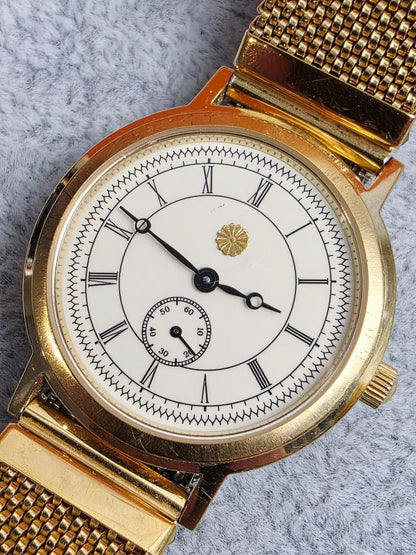 Z24 Gold Mesh Band Commemorative Model, Chrysanthemum Emblem Dial, Gold #QYBT02