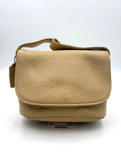 COACH Old Coach 4919 Shoulder Bag, Beige #QYDY7P