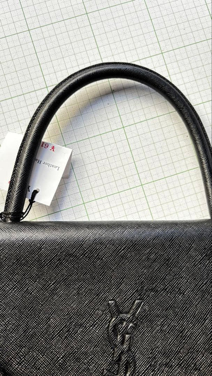 YVES SAINT LAURENT Leather Black Handbag #QY4JAC