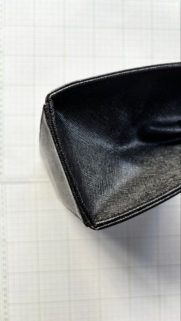 YVES SAINT LAURENT Leather Black Handbag #QY4JAC