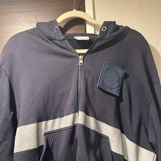 Moncler Zip Hoodie, Size L #QYIVME
