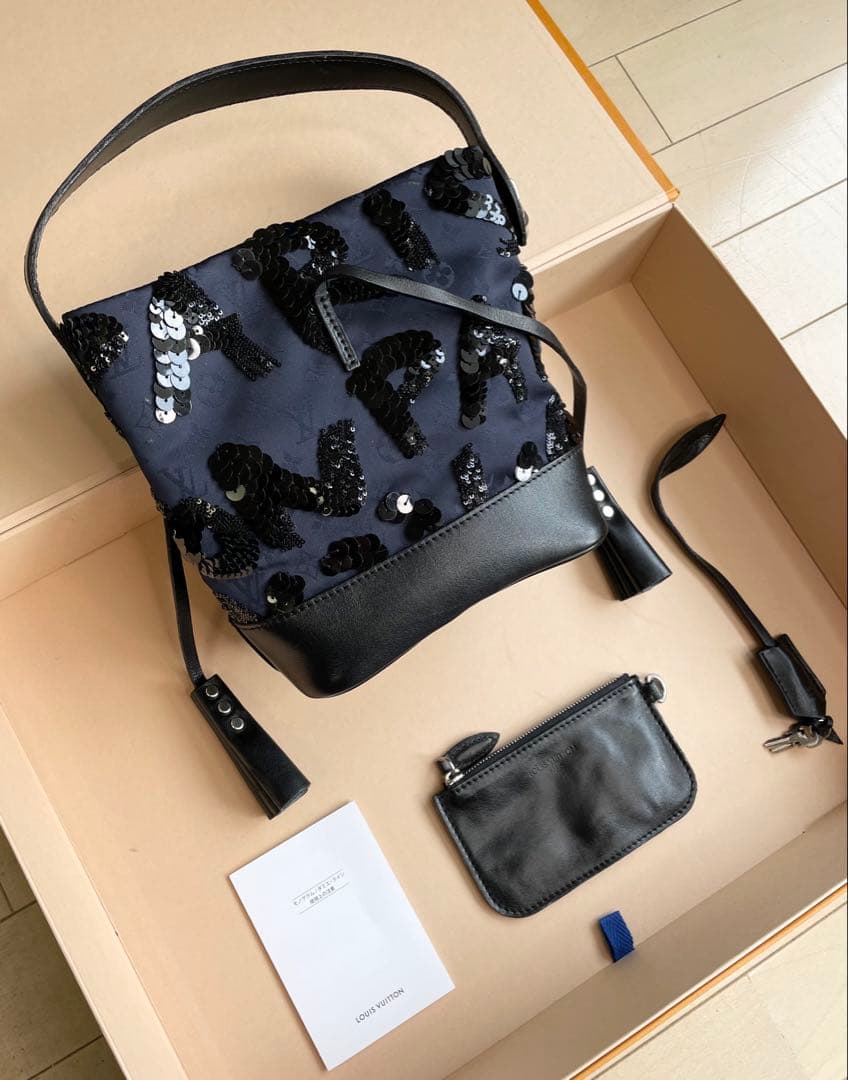 LOUIS VUITTON Spotlight Black Epi Leather Handbag #QY99FN