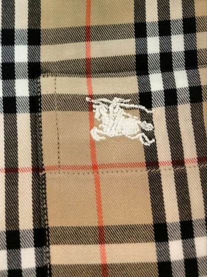 Burberry's checkered shirt, old #QYCNES
