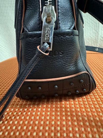 TOD'S Black Leather Handbag Stitch Lines Removable Strap 2-Way #QYD4MV