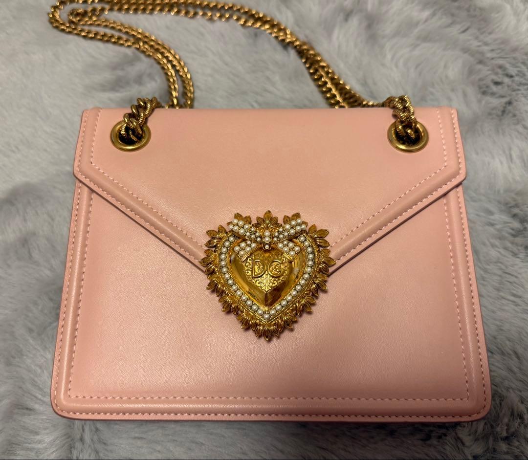 DOLCE & GABBANA Pink Heart Chain Bag #QY25N8
