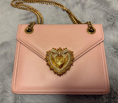 DOLCE & GABBANA Pink Heart Chain Bag #QY25N8
