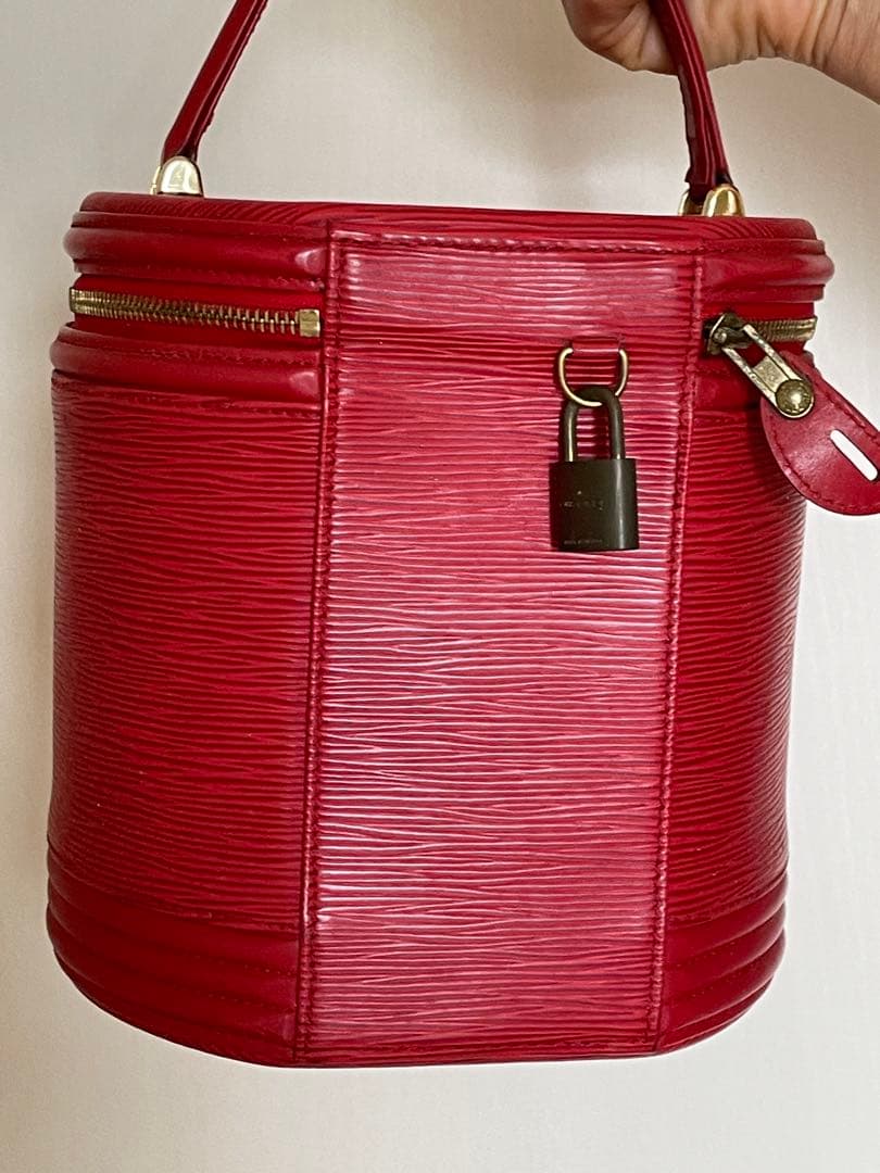 Louis Vuitton Cannes Epi Leather Vanity Bag Red Gold Hardware #QY38BQ