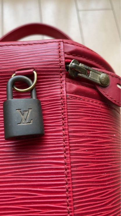 Louis Vuitton Cannes Epi Leather Vanity Bag Red Gold Hardware #QY38BQ