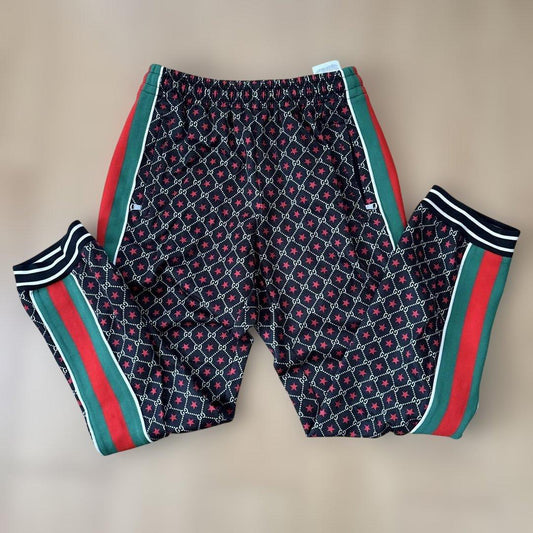 GUCCI jogger pants with star print and logo #QYDI8H