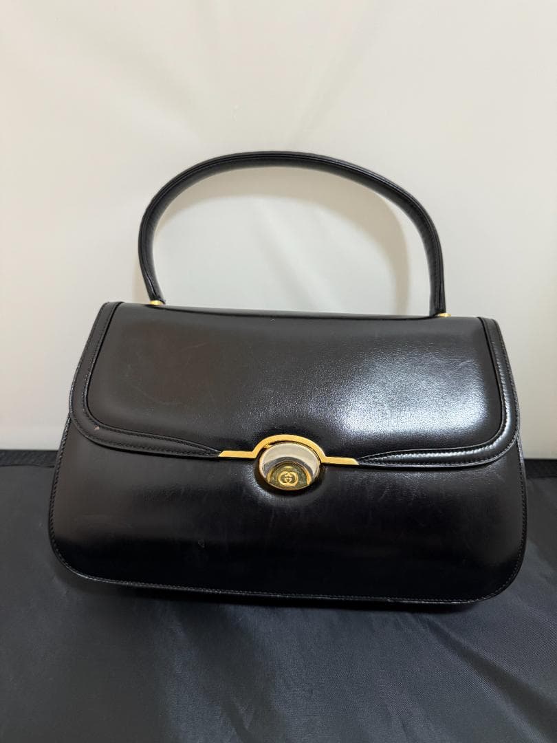 GUCCI Black Leather Handbag Gold Hardware Mint #QYGC29