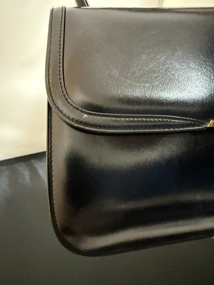 GUCCI Black Leather Handbag Gold Hardware Mint #QYGC29