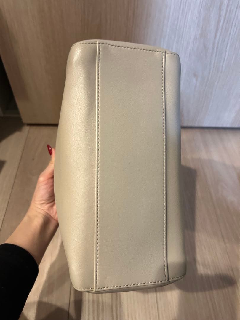 FENDI beige handbag Peekaboo #QYETTC