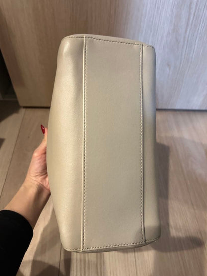 FENDI beige handbag Peekaboo #QYETTC