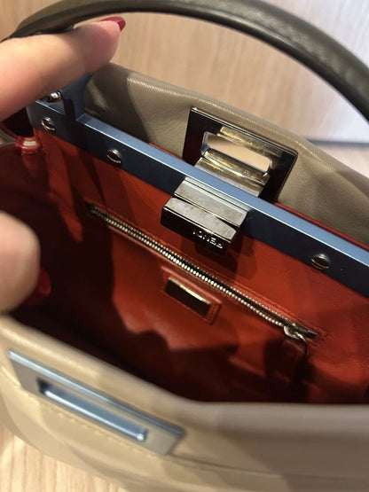 FENDI beige handbag Peekaboo #QYETTC