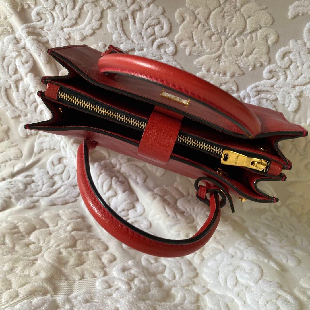 Miu Miu red handbag #QY1K2Y