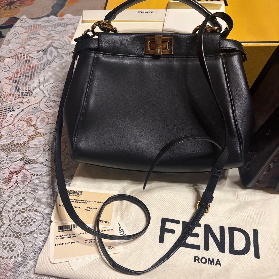 FENDI Peekaboo Mini Black Scarf with Defender Calf #QYF0OC