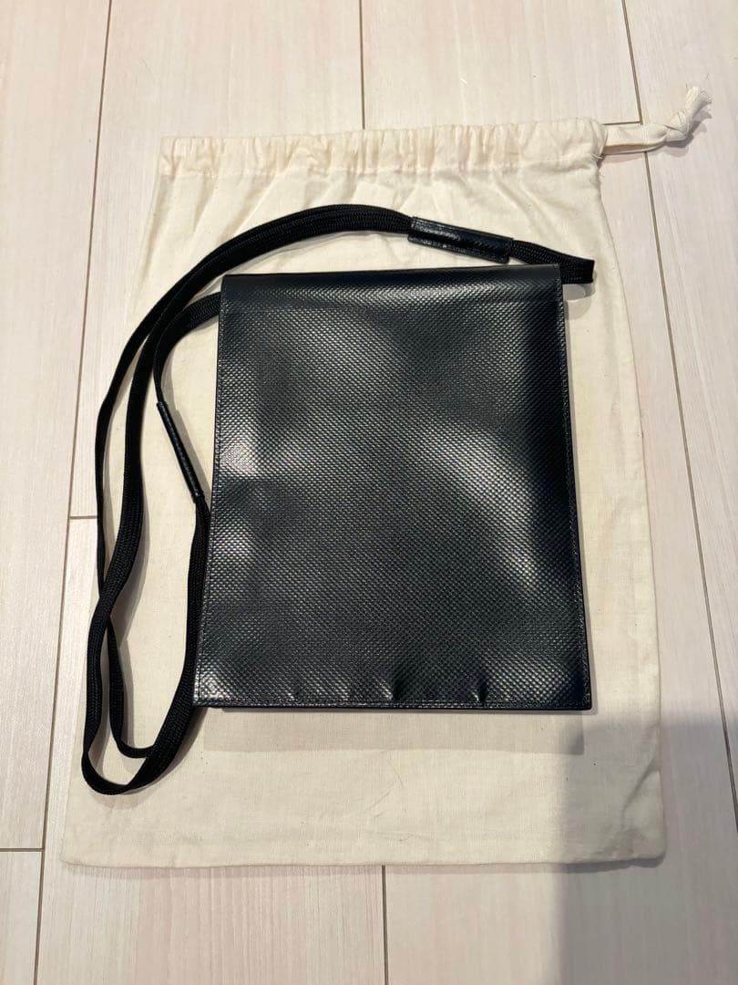 MARNI Shoelace Strap Shoulder Bag Bicolor White Black W16 H20 #QY6UZE
