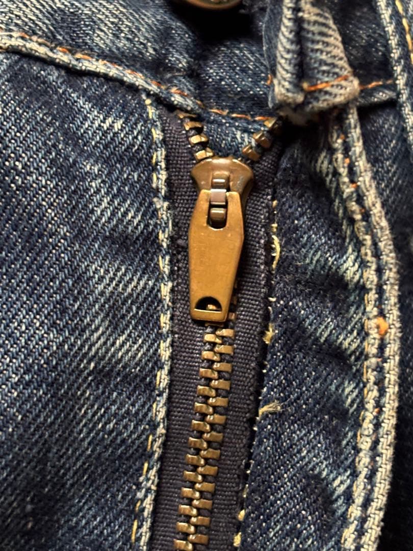 60s Levi's 605 Bige Slim Fit with Black Tab, Vintage 70s 606 #QOK64O