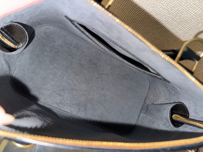 LOUIS VUITTON Epi Leather Black Handbag LV Logo Fine Scratches From Japa #QYDIQ2