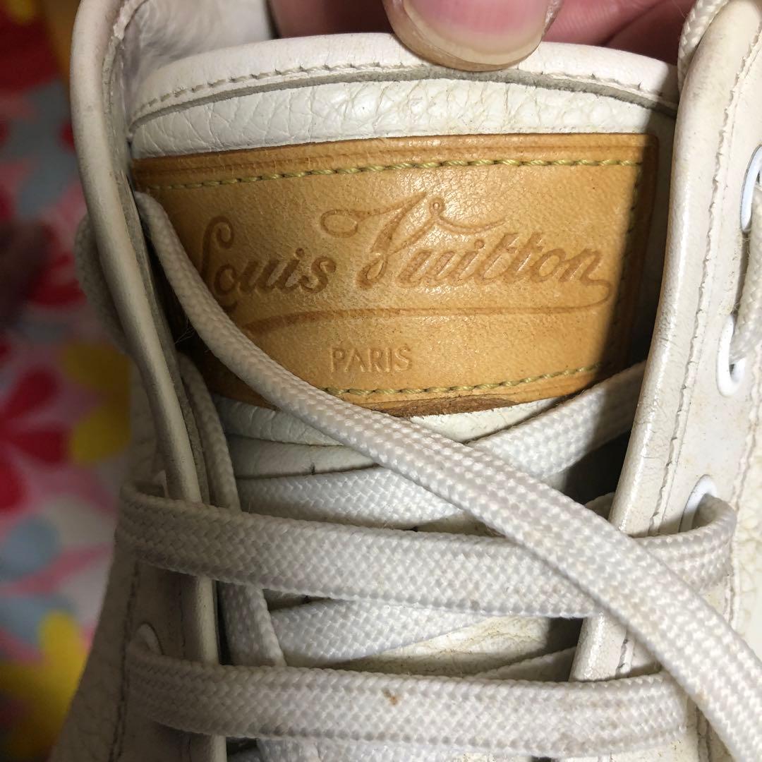 Louis Vuitton white leather chukka boots #PFK5FW