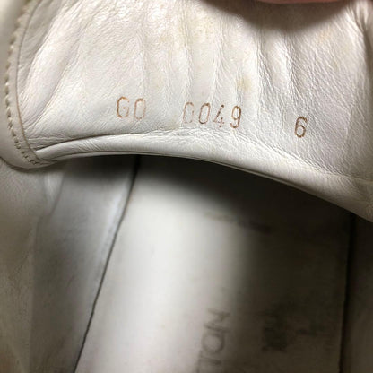 Louis Vuitton white leather chukka boots #PFK5FW