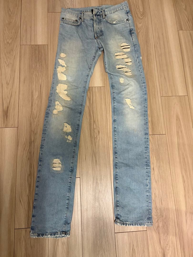 Dior Distressed Denim 27 #QYESH1