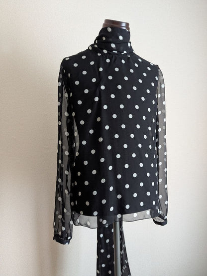 Saint Laurent Lavalli? Neck Blouse, Size Small #QY8SOZ