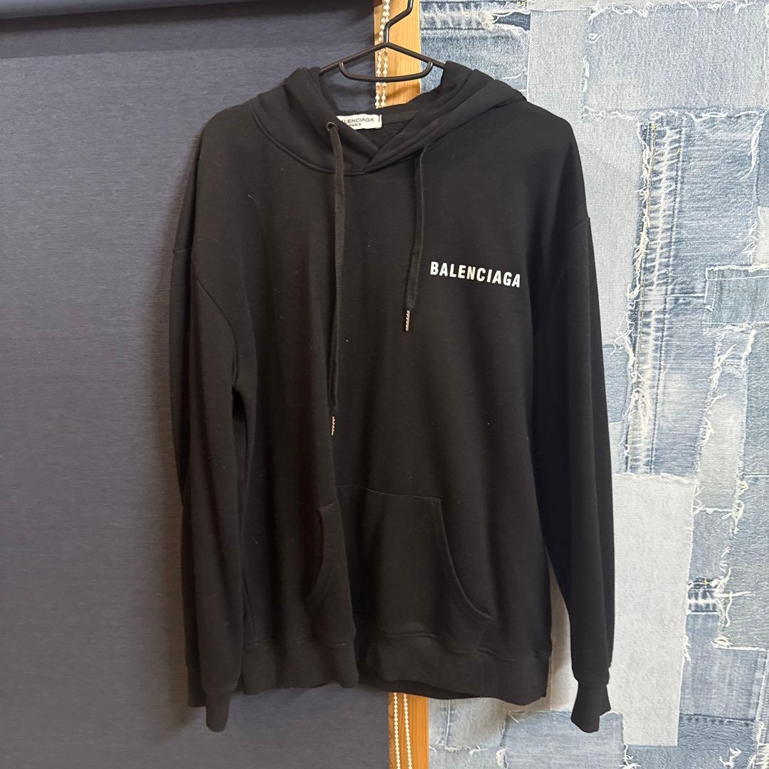 BALENCIAGA Black Hoodie #QYCFTW