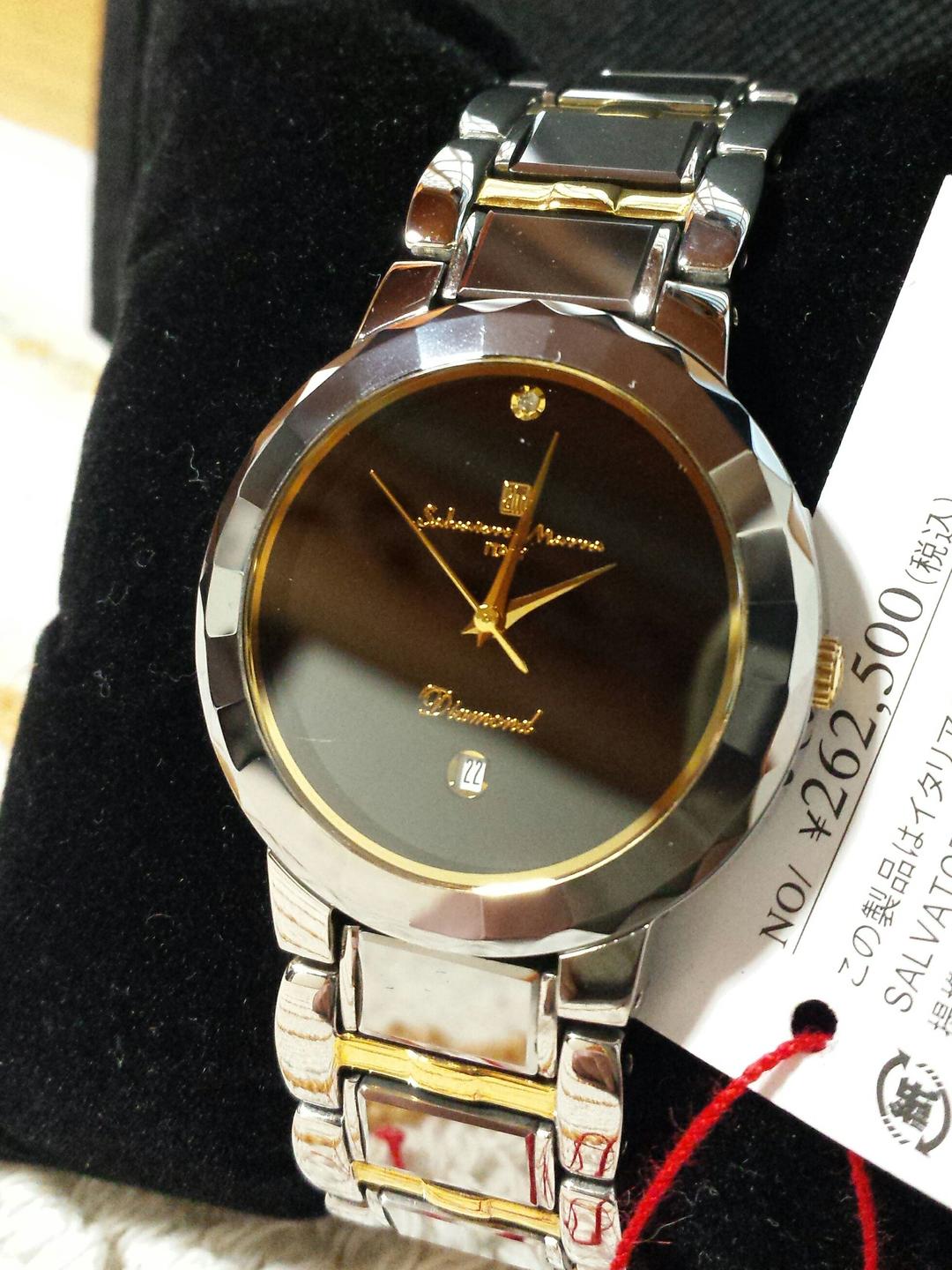 Top material: 18k pure solid gold (crown), with diamonds. #QY617C