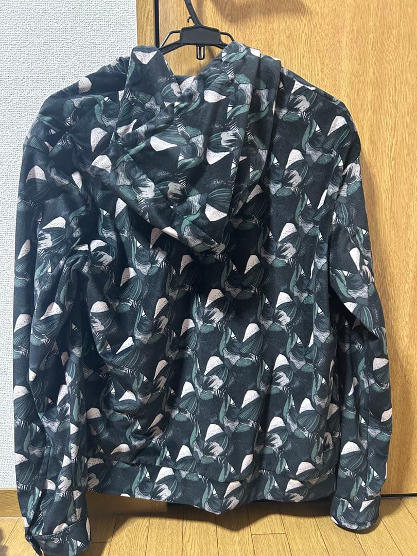 EMPORIO ARMANI floral print hoodie, size M #QYE5YO