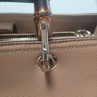 LOUIS VUITTON Artsy MM Monogram Brown Shoulder Hobo Bag #QY4Z9R
