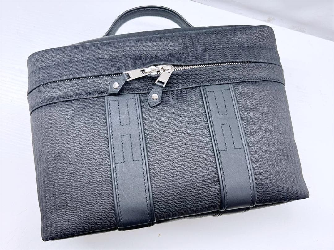 HERMES Acapulco Vanity Bag Black Leather Handbag #QY4ZVN