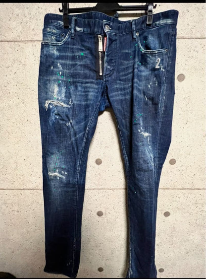 Tokai On Air Toshimitsu wears DSQUARED2 size 52 XL #PCJZAF
