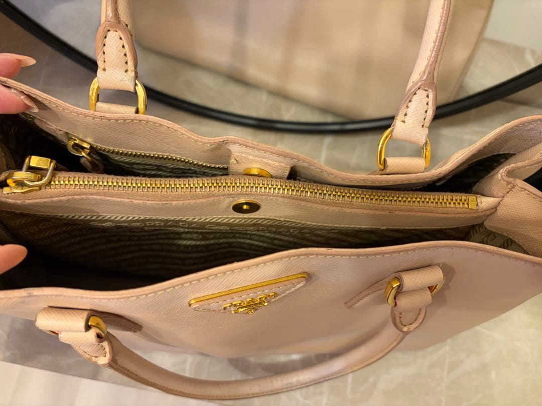 PRADA Galleria Saffiano Leather Handbag Pink Beige GILDED Logo Used Comm #QY4JC6
