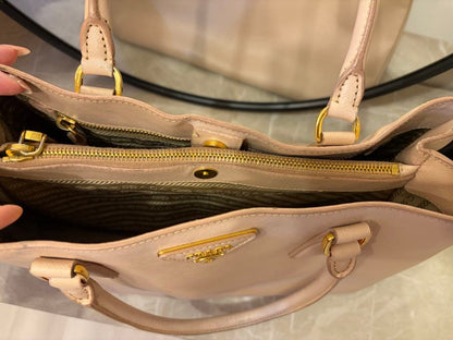 PRADA Galleria Saffiano Leather Handbag Pink Beige GILDED Logo Used Comm #QY4JC6