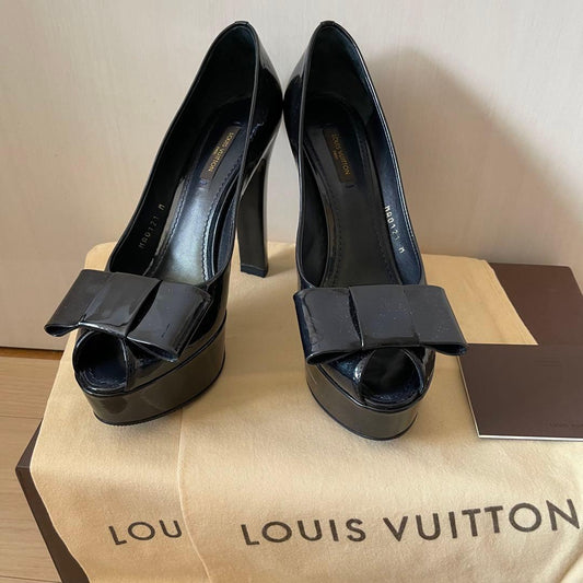Louis Vuitton Vernis Open-Toe Pumps Blue Patent Leather Size 37.5 #QY44VN