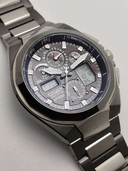 Model Two-tone Citizen Attesa Radio-controlled Solar Digital-Analog Watc #QYJYE7