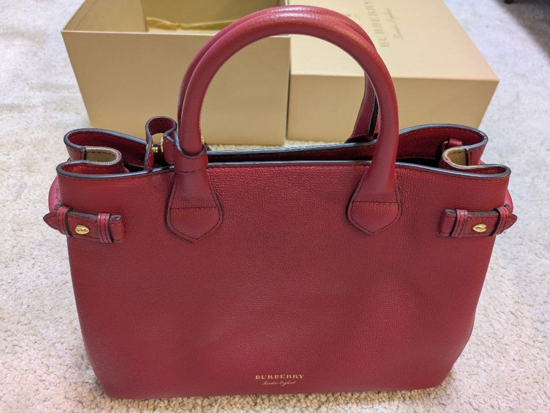 BURBERRY Medium Banner Bag Bordeaux Red Leather Mint #QY8U8P