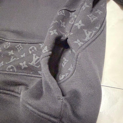 Louis Vuitton Monogram Circle Cut Hoodie #QY2D3I