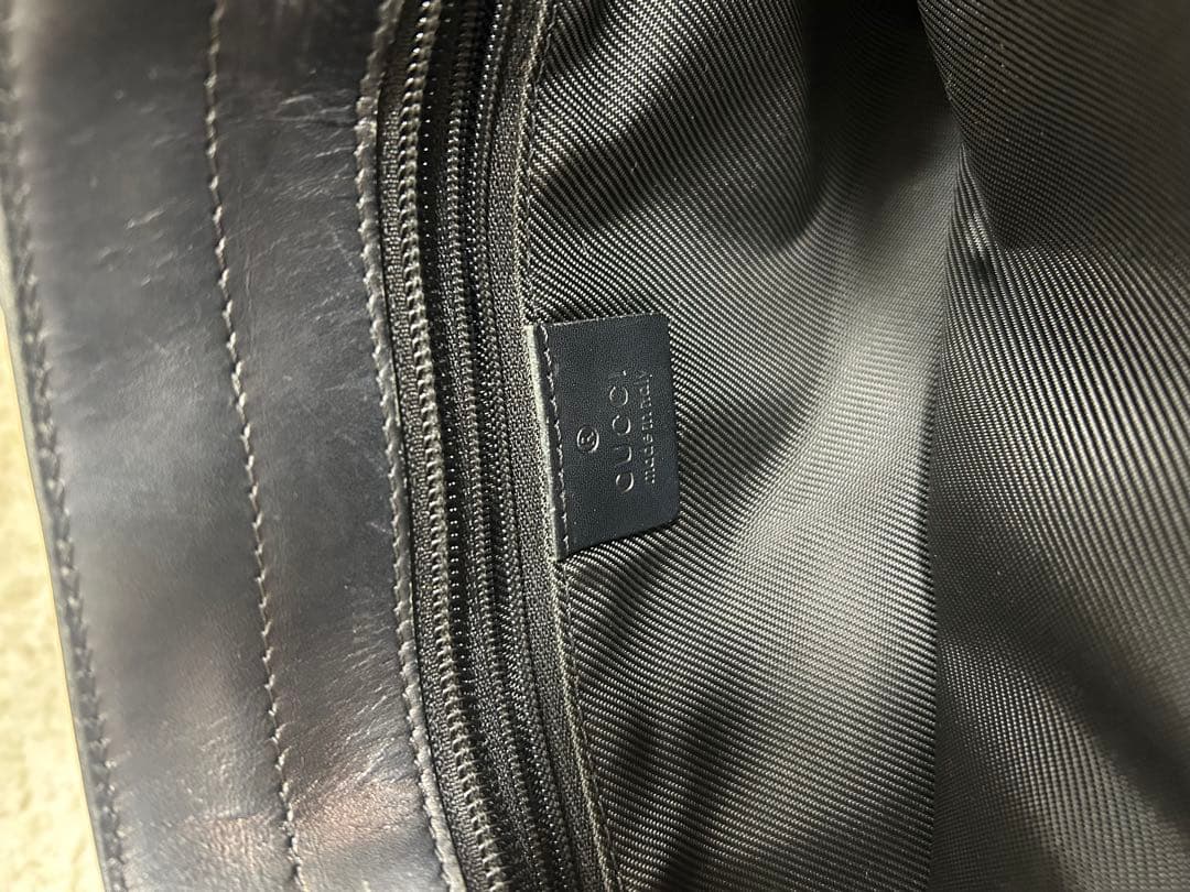 GUCCI GG Logo Pattern Handbag Beige Black Canvas Leather Zip Pocket Dust #QY4BRK