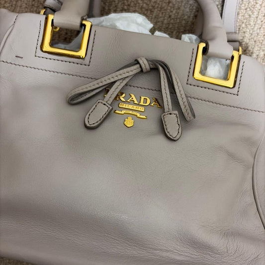 PRADA Mocha Handbag 25 #QY1S2S