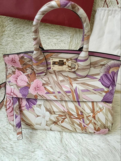 Ferragamo Studio Bag #QYBSJR