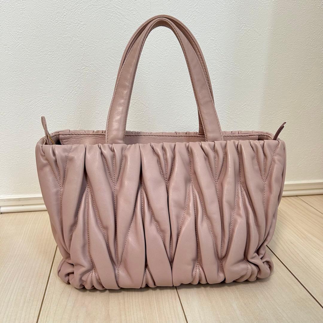 Italian-made Miu Miu Matelass? Shoulder Handbag #QY13PS