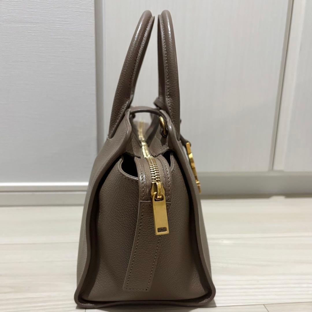 Saint Laurent Downtown Cabas Black W26xH17xD13cm Leather #QYDK8T