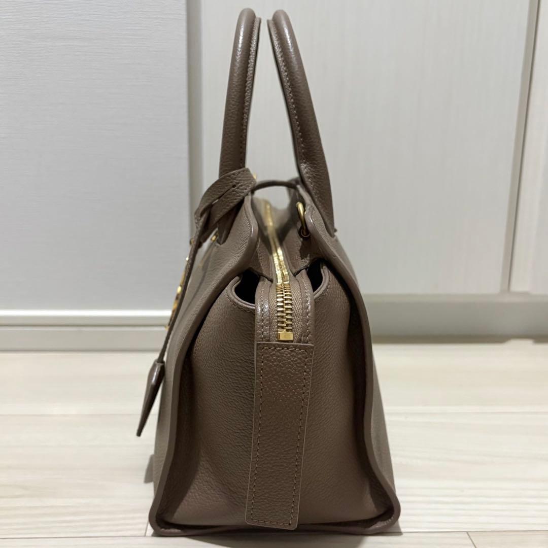 Saint Laurent Downtown Cabas Black W26xH17xD13cm Leather #QYDK8T