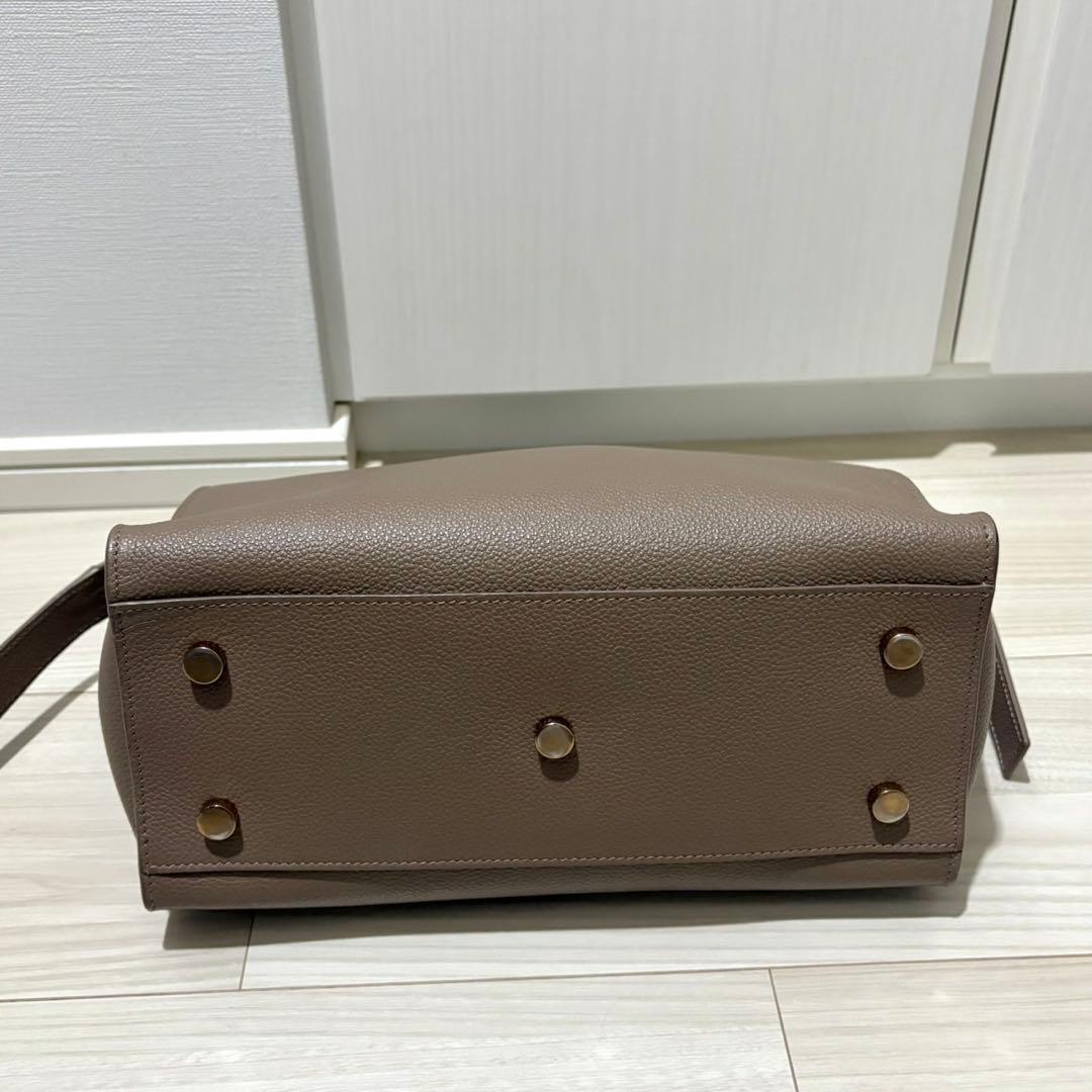 Saint Laurent Downtown Cabas Black W26xH17xD13cm Leather #QYDK8T