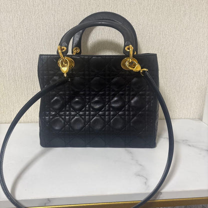CHRISTIAN DIOR Lady Dior M Black Leather Handbag #QYLA0V