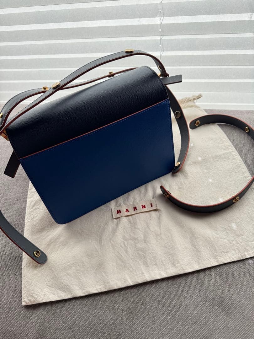 MARNI Trunk Bag M Navy Blue #QYC2HZ
