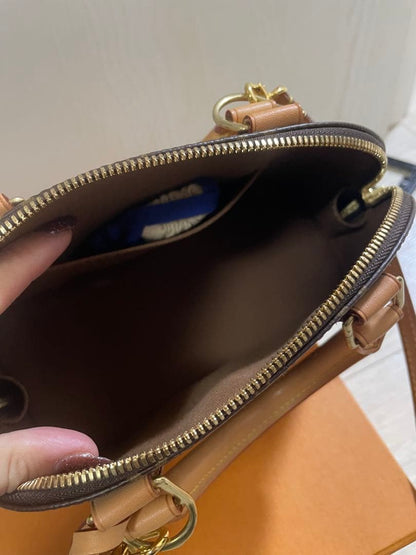LOUIS VUITTON Alma BB Brown Monogram Canvas Handbag #QY3VAA