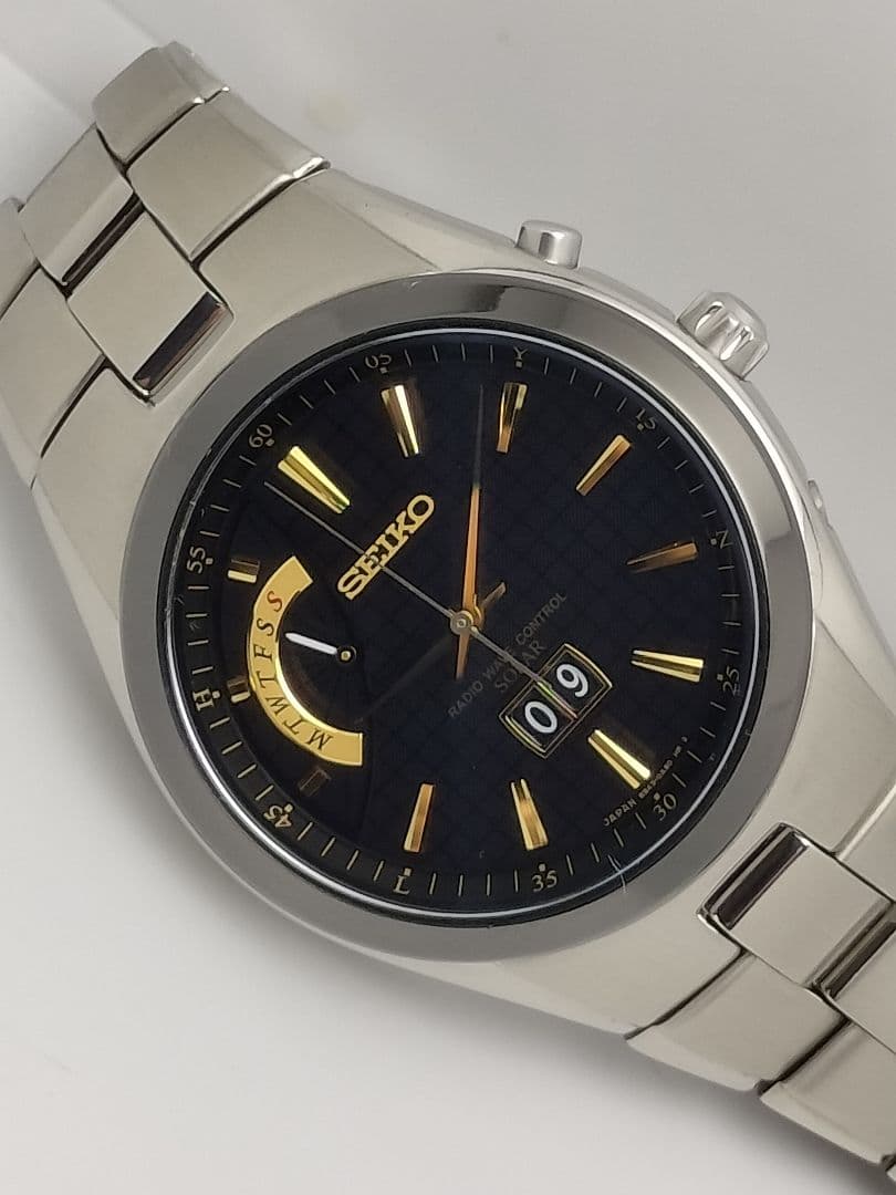 Seiko Spirit Radio Solar Big Calendar Day Date Day of the Week Titanium #PGCNXN